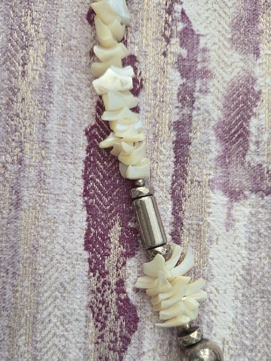 Cream Shell & Silver Bead Statement Necklace - Picture 8 of 8